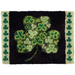 Herrschners Shamrock Fields Latch Hook Kit