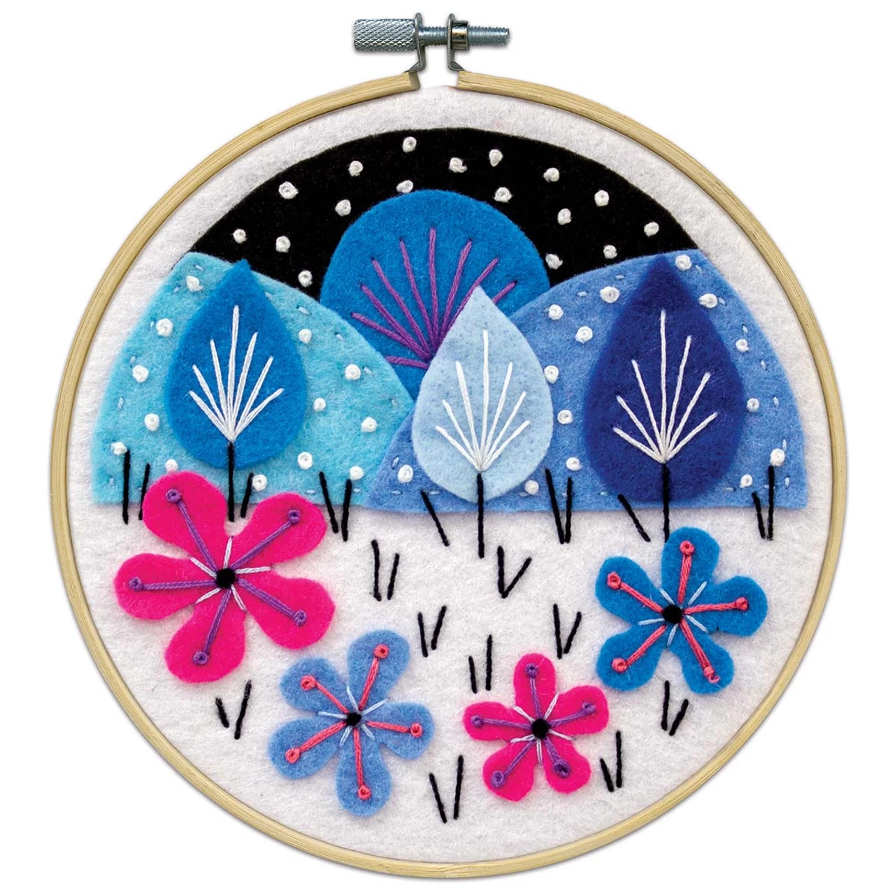 Design Works Winter, Deer, & Racoon Trio Felt Kit 6 Design Works Winter, Deer, & Racoon Trio Felt Kit - Image 4