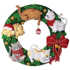 Bucilla Holiday Housecats Felt & Sequin Kit