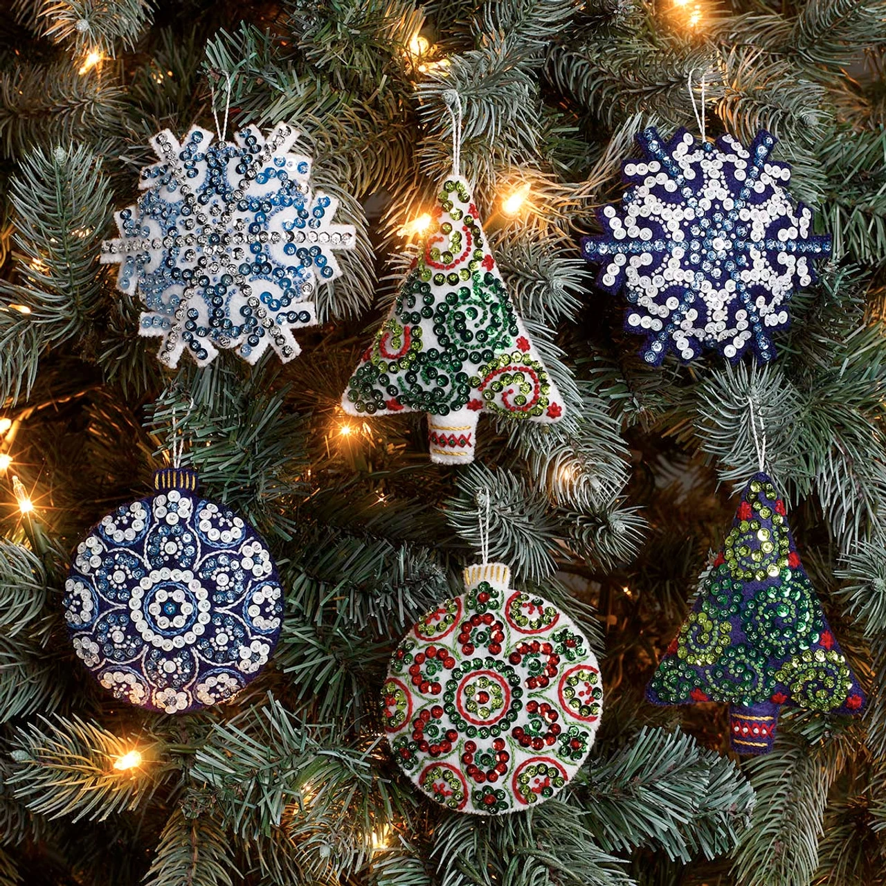 Bucilla Mandala Christmas Felt & Sequin Kit 4 Bucilla Mandala Christmas Felt & Sequin Kit - Image 2