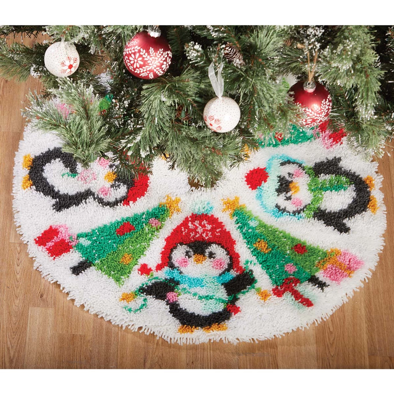 Herrschners Penguin Pals Tree Skirt Latch Hook Kit 3 Herrschners Penguin Pals Tree Skirt Latch Hook Kit