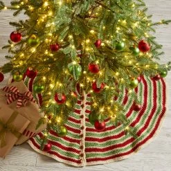 Herrschners Holidaze Tree Skirt Crochet Kit