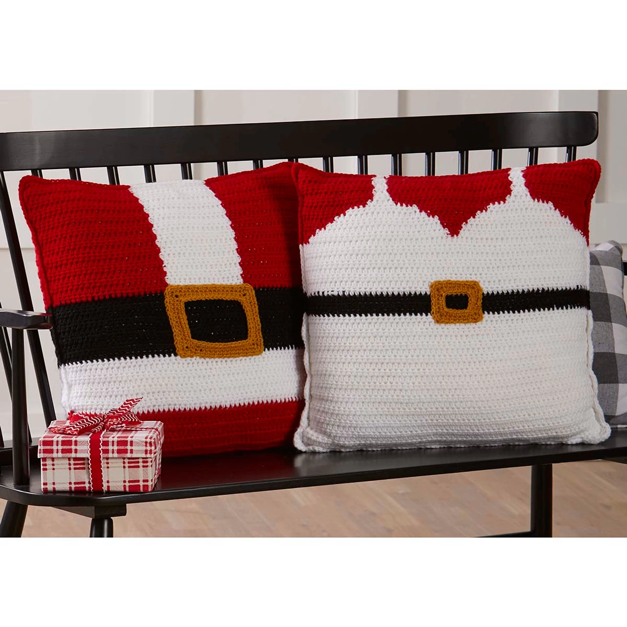 Herrschners Santa & Mrs. Claus Pillows Crochet Kit 3 Herrschners Santa & Mrs. Claus Pillows Crochet Kit